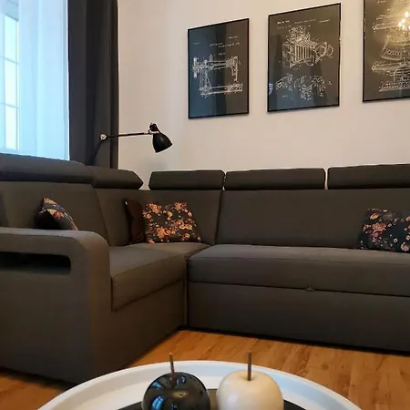 Na Rynku W Gnieznie Apartment *